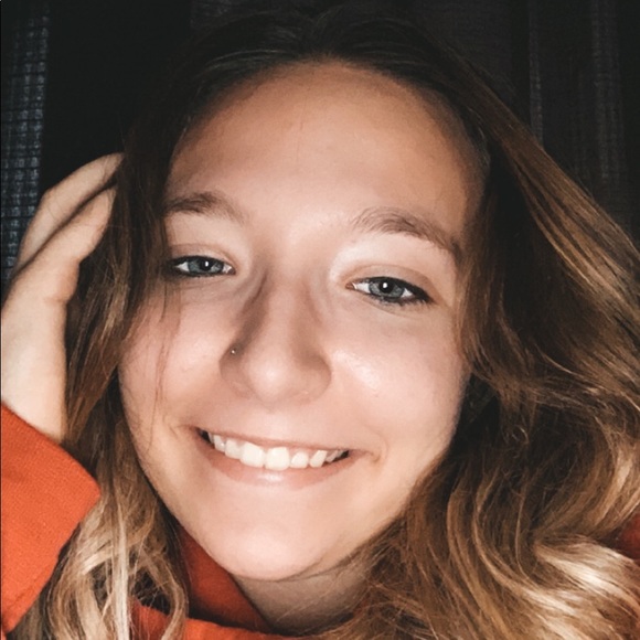 Meet your Posher, Ryleigh - Picture 1 of 1